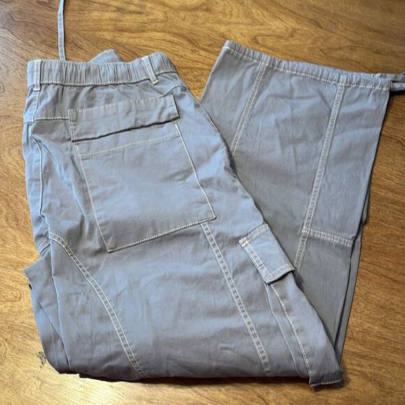 Zara Gray Cargo Pants - Picture 9 of 10